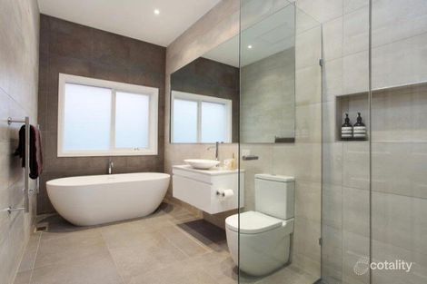 Property photo of 32 Addison Street Elwood VIC 3184
