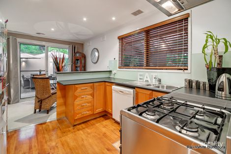 Property photo of 11 Eaglet Court Mill Park VIC 3082