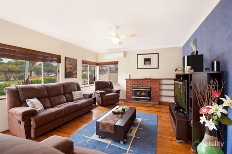 Property photo of 3 Jacqueline Avenue Gorokan NSW 2263