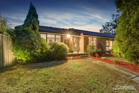 Property photo of 11 Eaglet Court Mill Park VIC 3082
