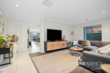 Property photo of 82 Brownlow Drive Point Cook VIC 3030