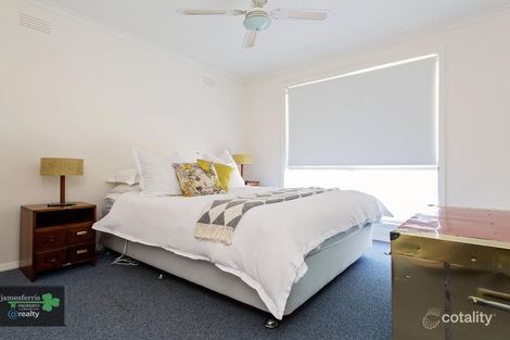Property photo of 3/15 Dunbarton Avenue Hoppers Crossing VIC 3029