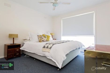 Property photo of 3/15 Dunbarton Avenue Hoppers Crossing VIC 3029