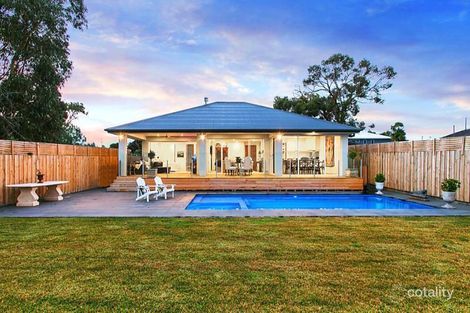 6 Alma Rd, Parkdale, VIC 3195