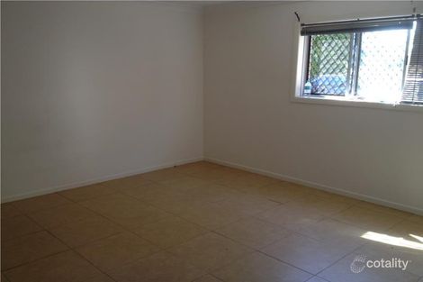Property photo of 16 Thelma Avenue Biggera Waters QLD 4216