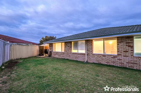 Property photo of 23 Sarah Ann Crescent Warnbro WA 6169