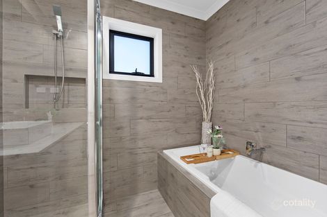Property photo of 3/4 Moubray Court Werribee VIC 3030