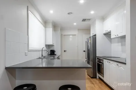 Property photo of 68 Lambrigg Street Farrer ACT 2607