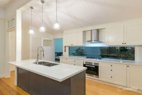 221 Water St, Spring Hill, QLD 4000