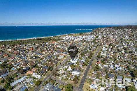 Property photo of 8 Caves Beach Road Caves Beach NSW 2281