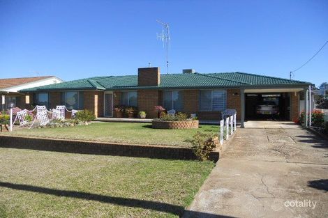 19 Carrington St, Parkes, NSW 2870