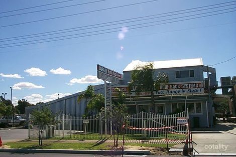 12 Railway Pde, Welshpool, WA 6106