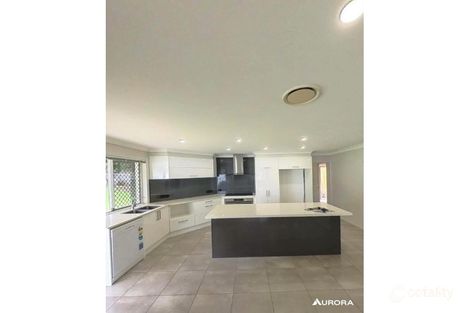 Property photo of 11 Karri Place Bridgeman Downs QLD 4035