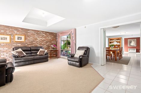 Property photo of 15 Trembath Court Altona Meadows VIC 3028