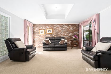 Property photo of 15 Trembath Court Altona Meadows VIC 3028