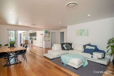 Property photo of 31 Fernleigh Loop Adamstown Heights NSW 2289