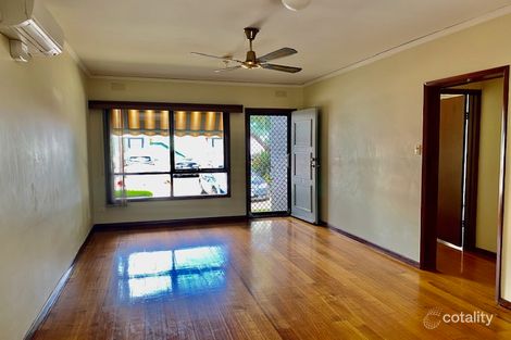 Property photo of 2/17 Synnot Street Werribee VIC 3030