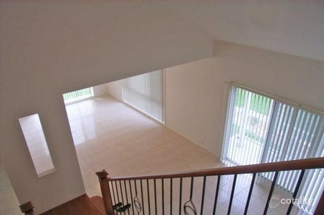 Property photo of 10 Nea Drive Pemulwuy NSW 2145
