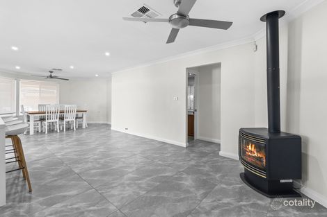 Property photo of 11 Ridgeview Crescent Erskine Park NSW 2759