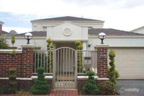 Property photo of 1 Clevedon Court Kew VIC 3101