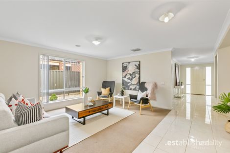 Property photo of 36 Kinglake Drive Manor Lakes VIC 3024