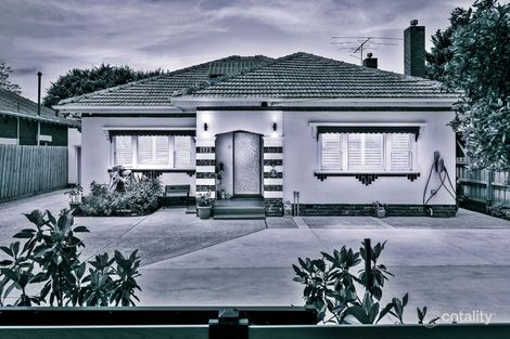 Property photo of 132 Warrigal Road Oakleigh VIC 3166