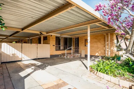Property photo of 83 Hall Street Mooroopna VIC 3629