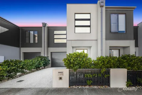 Property photo of 6 Totterdown Way Werribee VIC 3030