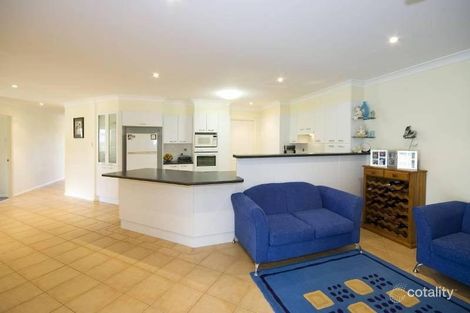 Property photo of 2 Clare Place Taree NSW 2430