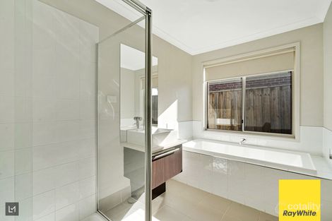 Property photo of 30 Gascoyne Way Truganina VIC 3029