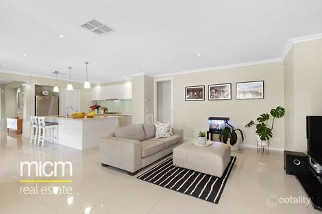 Property photo of 18 Cloudy Crescent Point Cook VIC 3030