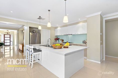 Property photo of 18 Cloudy Crescent Point Cook VIC 3030
