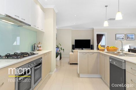 Property photo of 18 Cloudy Crescent Point Cook VIC 3030