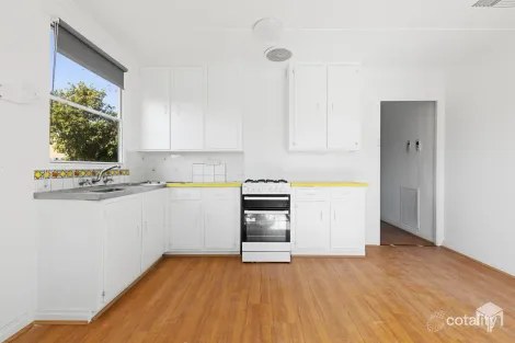 Property photo of 21 Evans Crescent Laverton VIC 3028