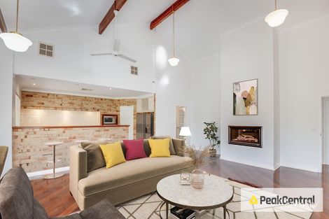 Property photo of 4 Tiarella Place Canning Vale WA 6155