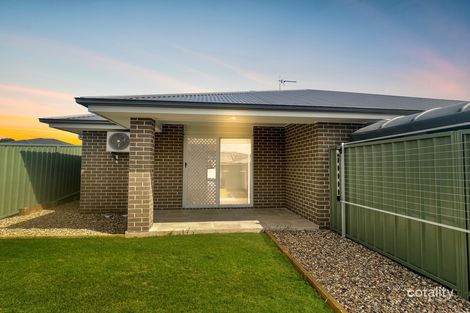 27a Bendigo Cct, Nowra, NSW 2541