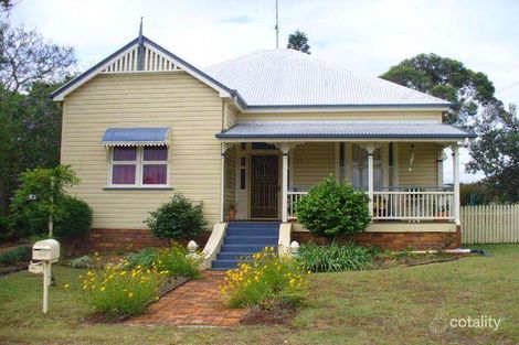 41 Dunmore St, East Toowoomba, QLD 4350