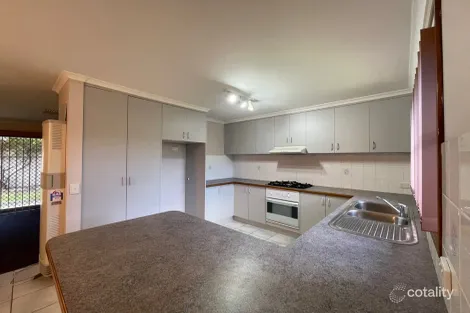 Property photo of 79 Dumbrell Circuit Glenroy NSW 2640