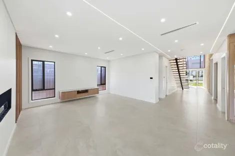 Property photo of 21 Tablelands Street Box Hill NSW 2765