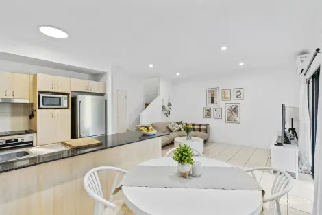 Property photo of 17/15 Ancona Street Carrara QLD 4211