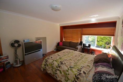 Property photo of 116 Landy Drive Mount Warrigal NSW 2528