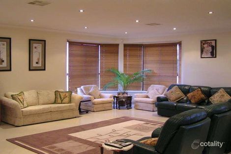 Property photo of 13 Costata Court Voyager Point NSW 2172