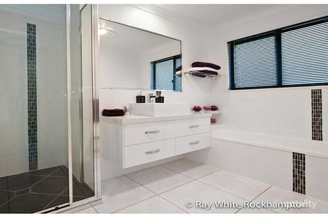 Property photo of 10 Skyline Drive Norman Gardens QLD 4701