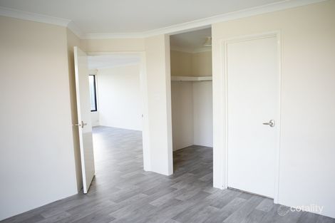 Property photo of 16 Fitzsimmonds Place Leda WA 6170