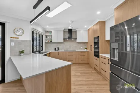 Property photo of 51 Peppermint Circuit Nikenbah QLD 4655