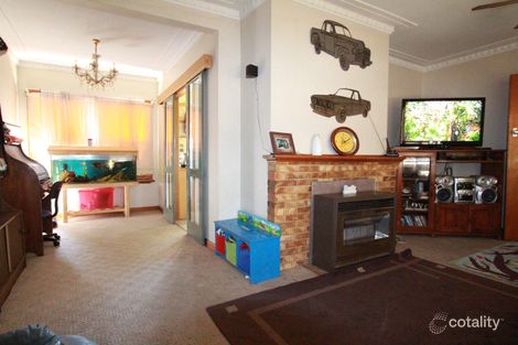Property photo of 25 Oak Street Golden Square VIC 3555