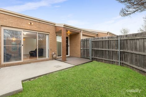 Property photo of 3/7 Loveday Crescent Casey ACT 2913