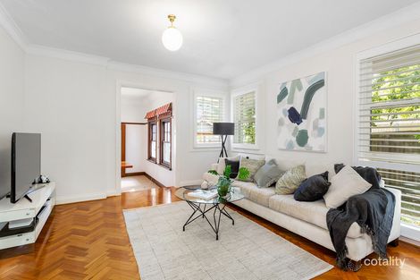 Property photo of 20 Leopold Crescent Mont Albert VIC 3127