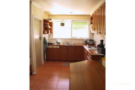Property photo of 2/172 Mont Albert Road Canterbury VIC 3126
