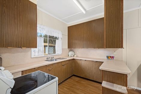 Property photo of 1 Ross Street Mount Lofty QLD 4350
